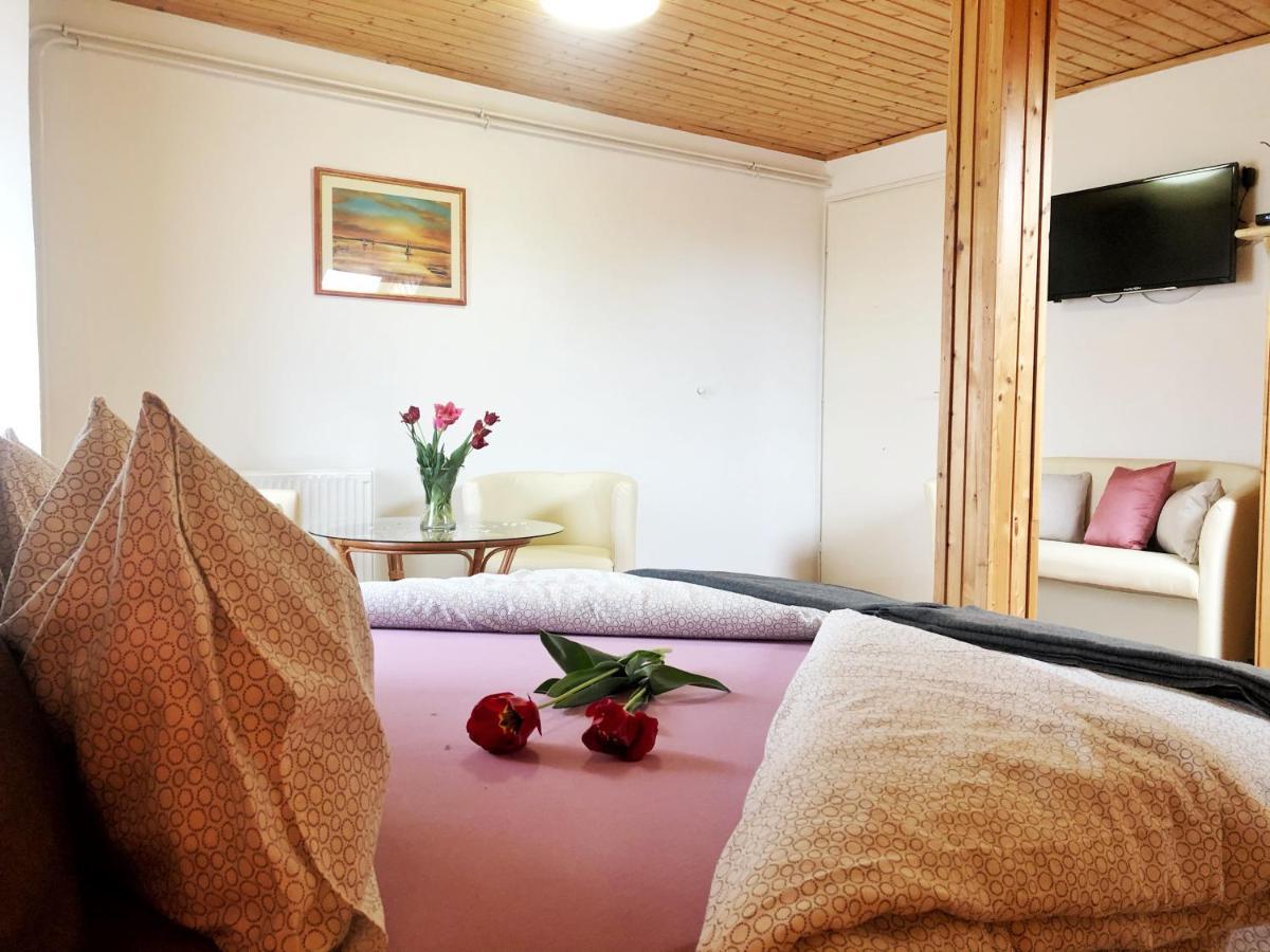Balaton Apartman Paloznak Exterior photo