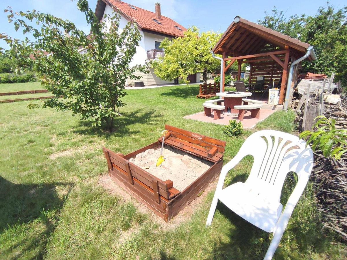 Balaton Apartman Paloznak Exterior photo